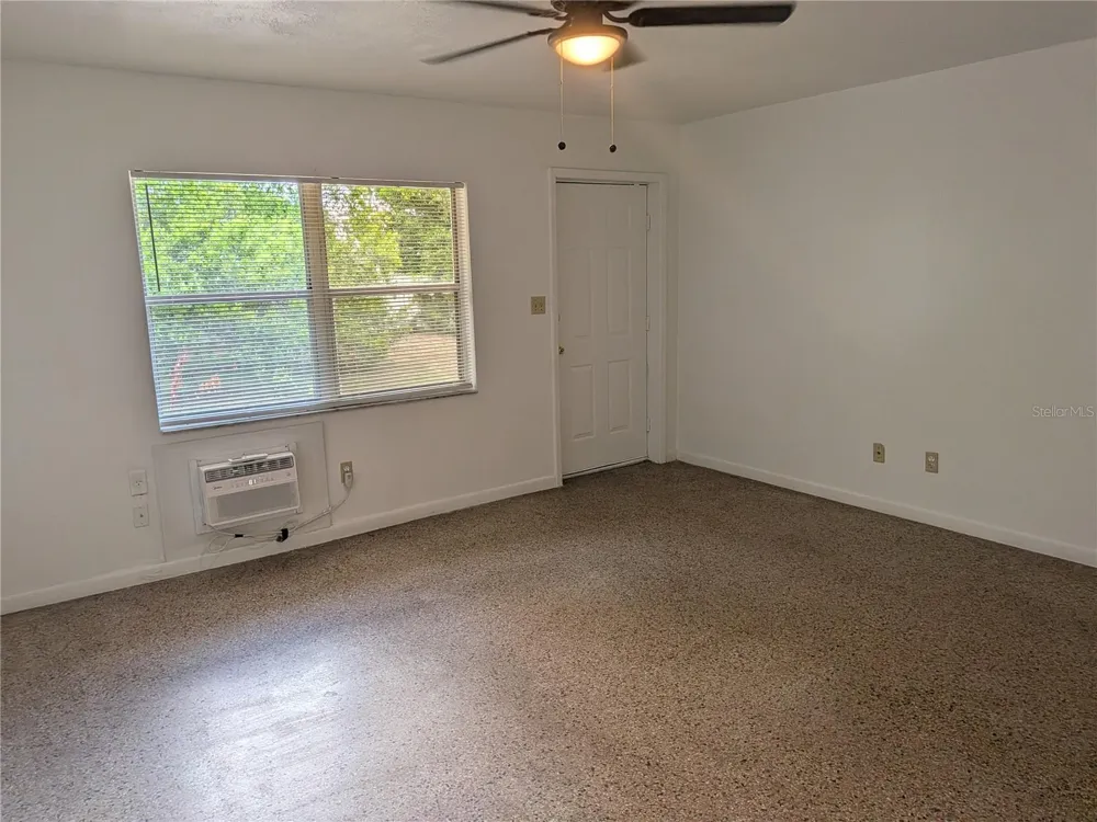 2461 44 ocala, FL 34482