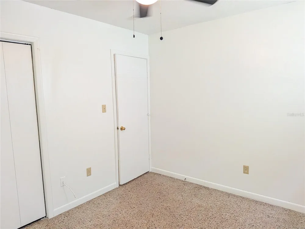 2461 44 ocala, FL 34482