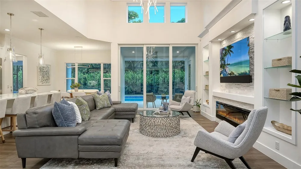 1838 OLEANDER STREET Sarasota, FL 34239