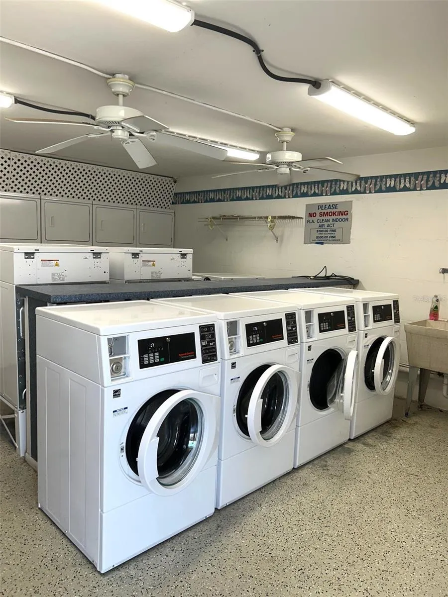 4520 OVERLOOK DRIVE NE #132 St Petersburg, FL 33703