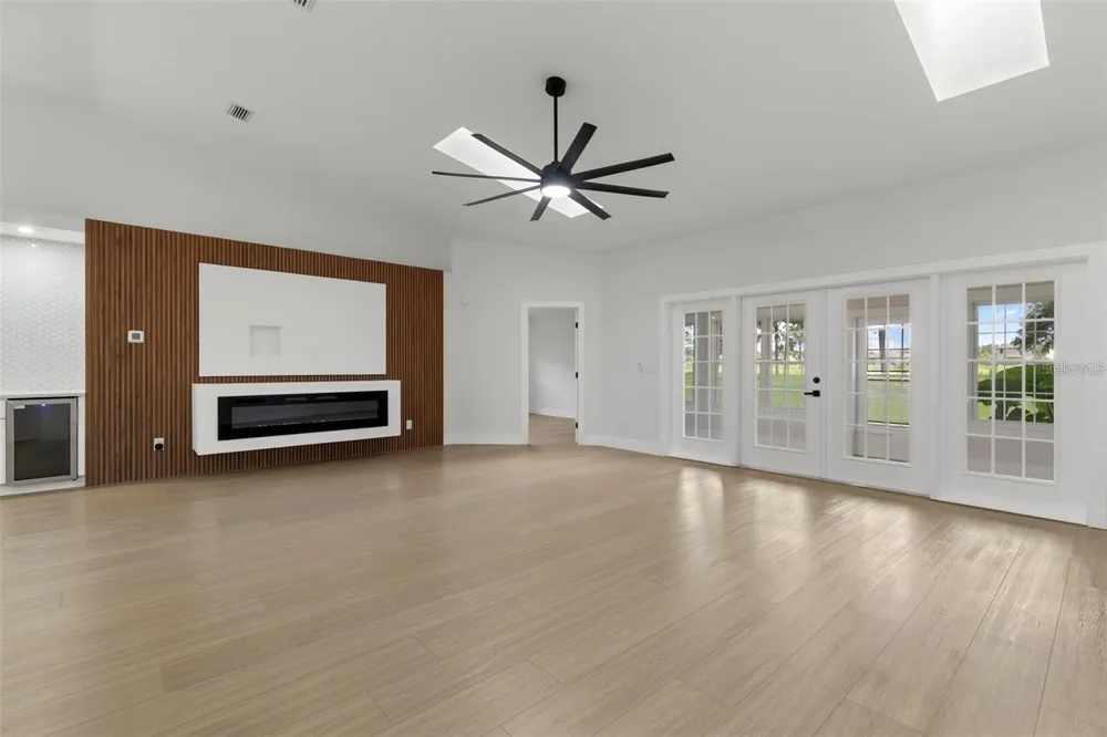 6549 BRENTWOOD DRIVE Zephyrhills, FL 33542