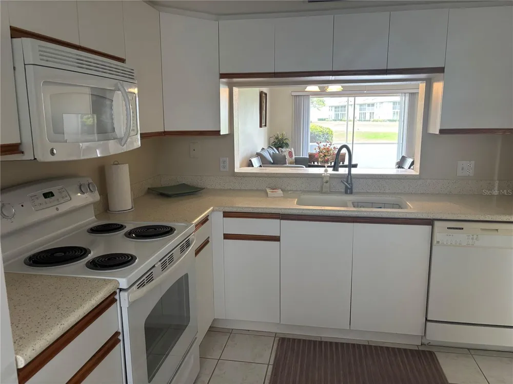 6507 STONE RIVER ROAD #105 Bradenton, FL 34203