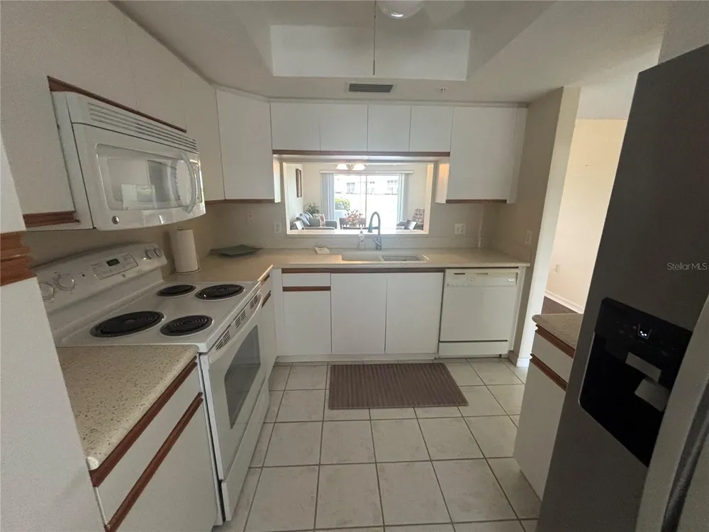 6507 STONE RIVER ROAD #105 Bradenton, FL 34203