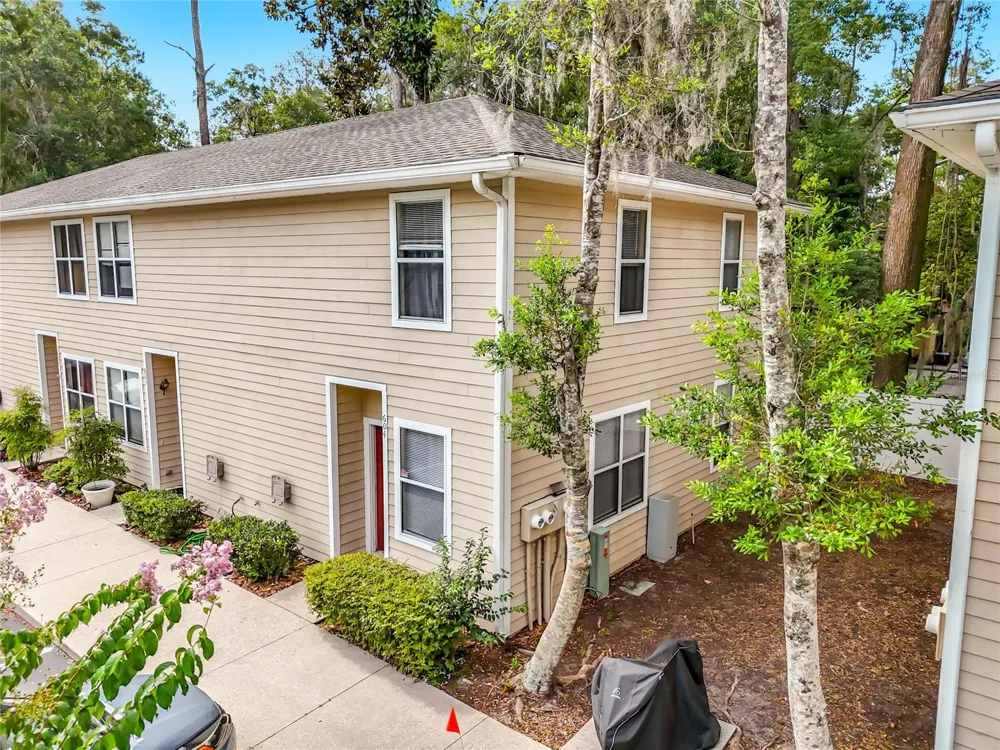 1710 NW 7TH STREET #604 Gainesville, FL 32609