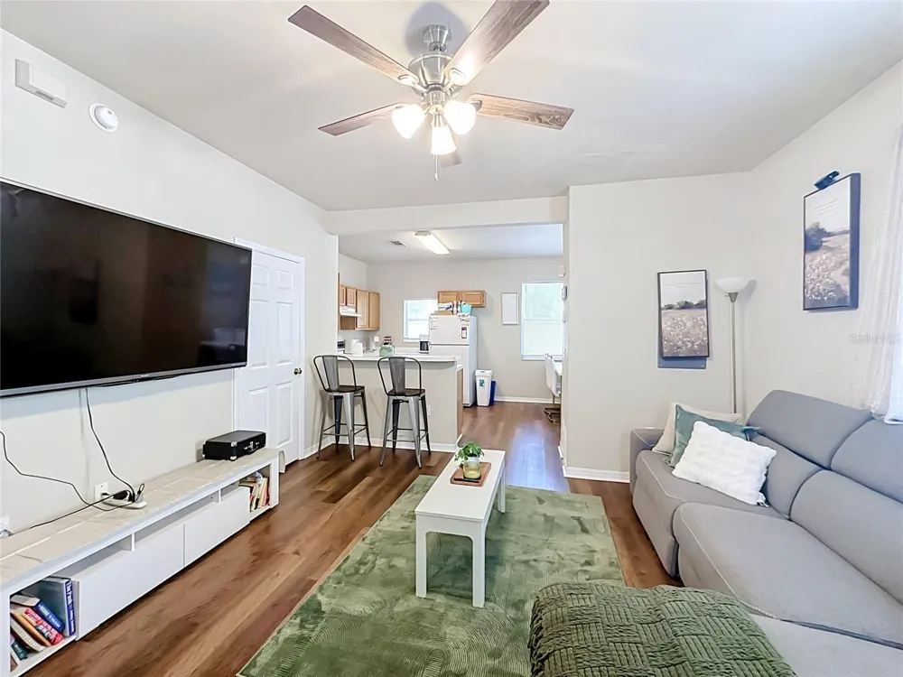 1710 NW 7TH STREET #604 Gainesville, FL 32609
