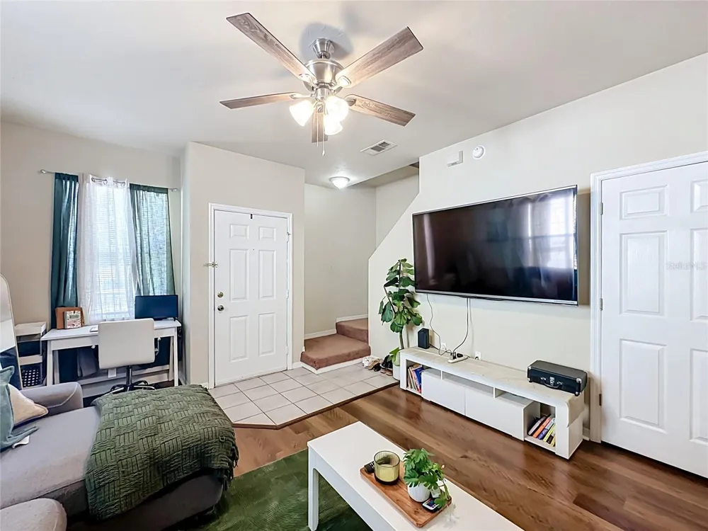 1710 NW 7TH STREET #604 Gainesville, FL 32609