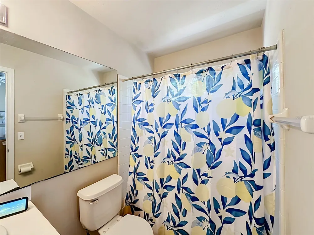 1710 NW 7TH STREET #604 Gainesville, FL 32609