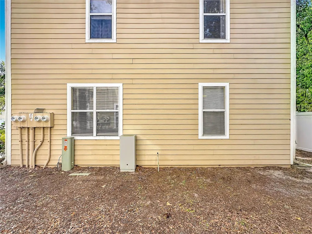 1710 NW 7TH STREET #604 Gainesville, FL 32609