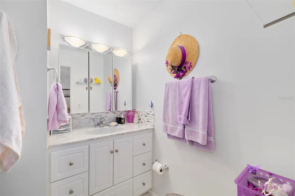 4586 MOHICAN TRAIL #147 Sarasota, FL 34233