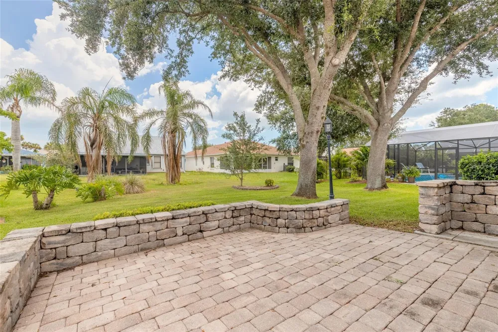 656 MIDDLEBURY LOOP New Smyrna Beach, FL 32168