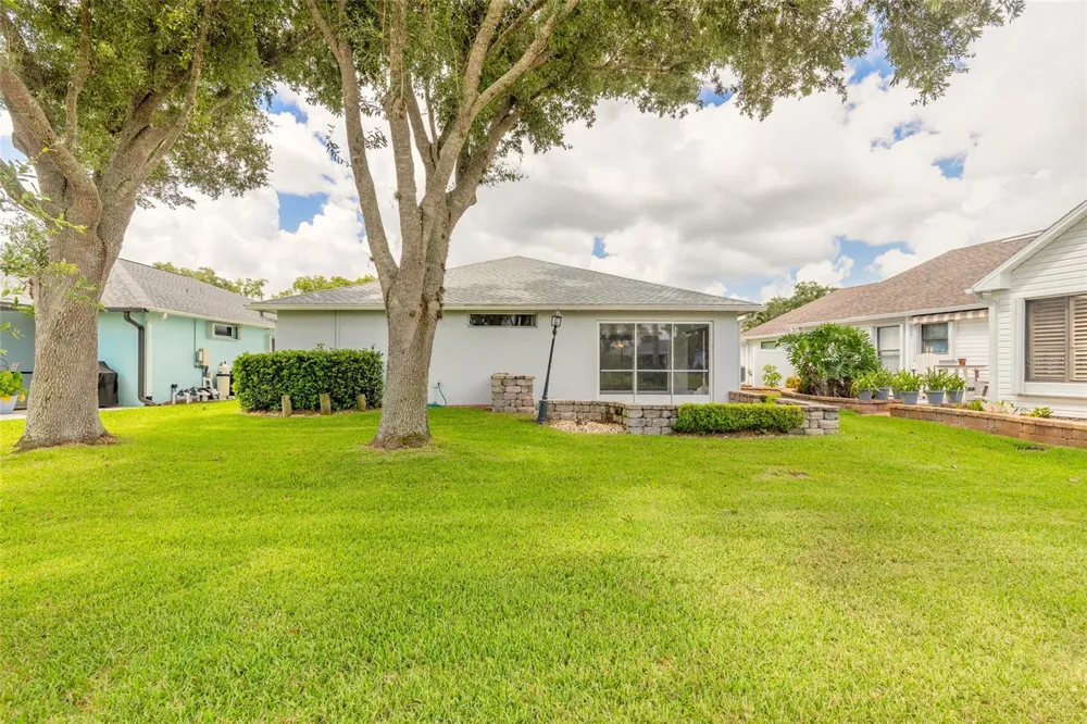 656 MIDDLEBURY LOOP New Smyrna Beach, FL 32168