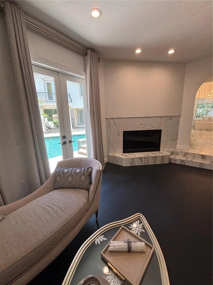 1040 SWEETWATER CLUB BOULEVARD Longwood, FL 32779