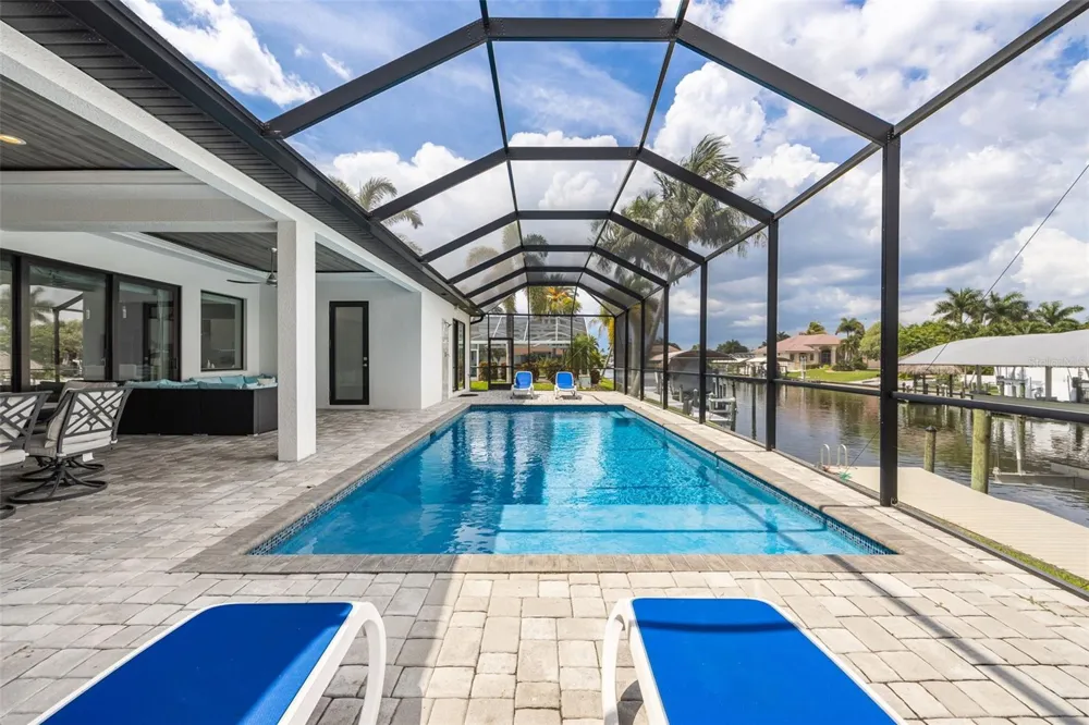 3619 SE 16TH PLACE Cape Coral, FL 33904
