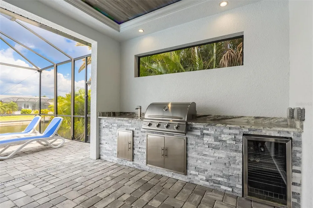 3619 SE 16TH PLACE Cape Coral, FL 33904
