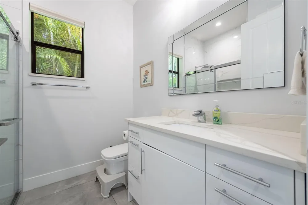 3619 SE 16TH PLACE Cape Coral, FL 33904