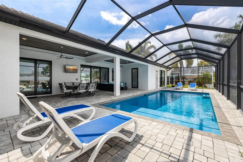 3619 SE 16TH PLACE Cape Coral, FL 33904