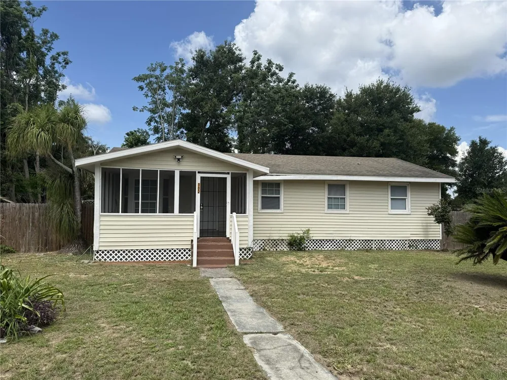 102 GROVE STREET Orlando, FL 32835