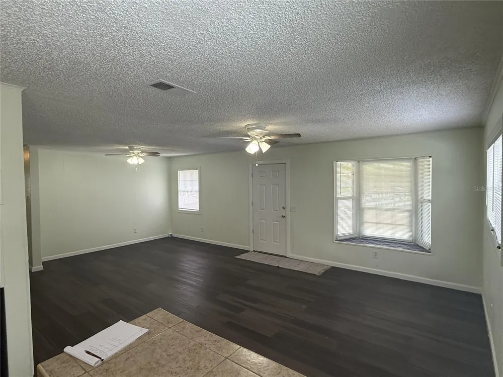 102 GROVE STREET Orlando, FL 32835