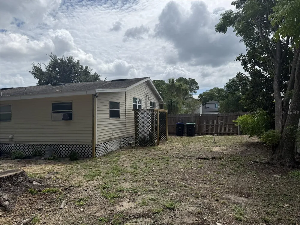 102 GROVE STREET Orlando, FL 32835