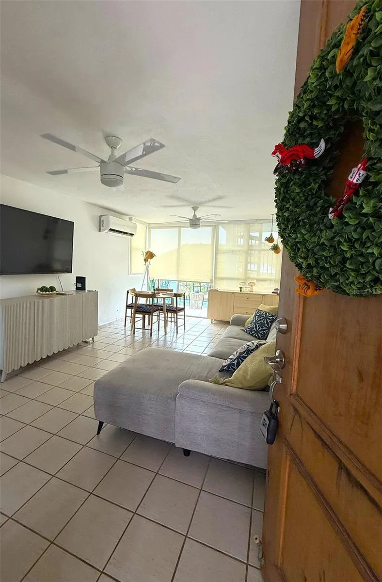 COLONIA SANTA MARIA COSTA BRAVA CONDOMINIUM #8-401 Ceiba, PR 00735