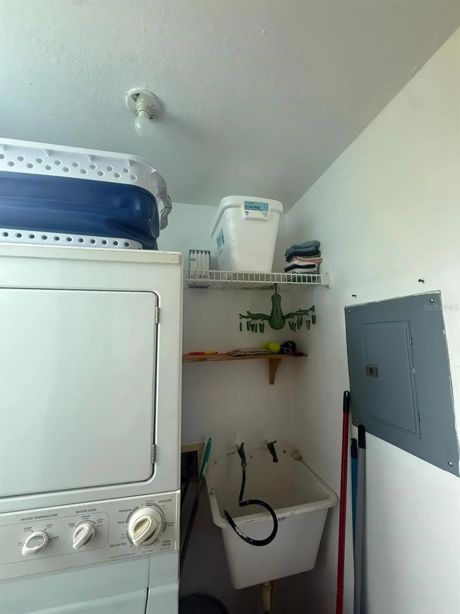 COLONIA SANTA MARIA COSTA BRAVA CONDOMINIUM #8-401 Ceiba, PR 00735