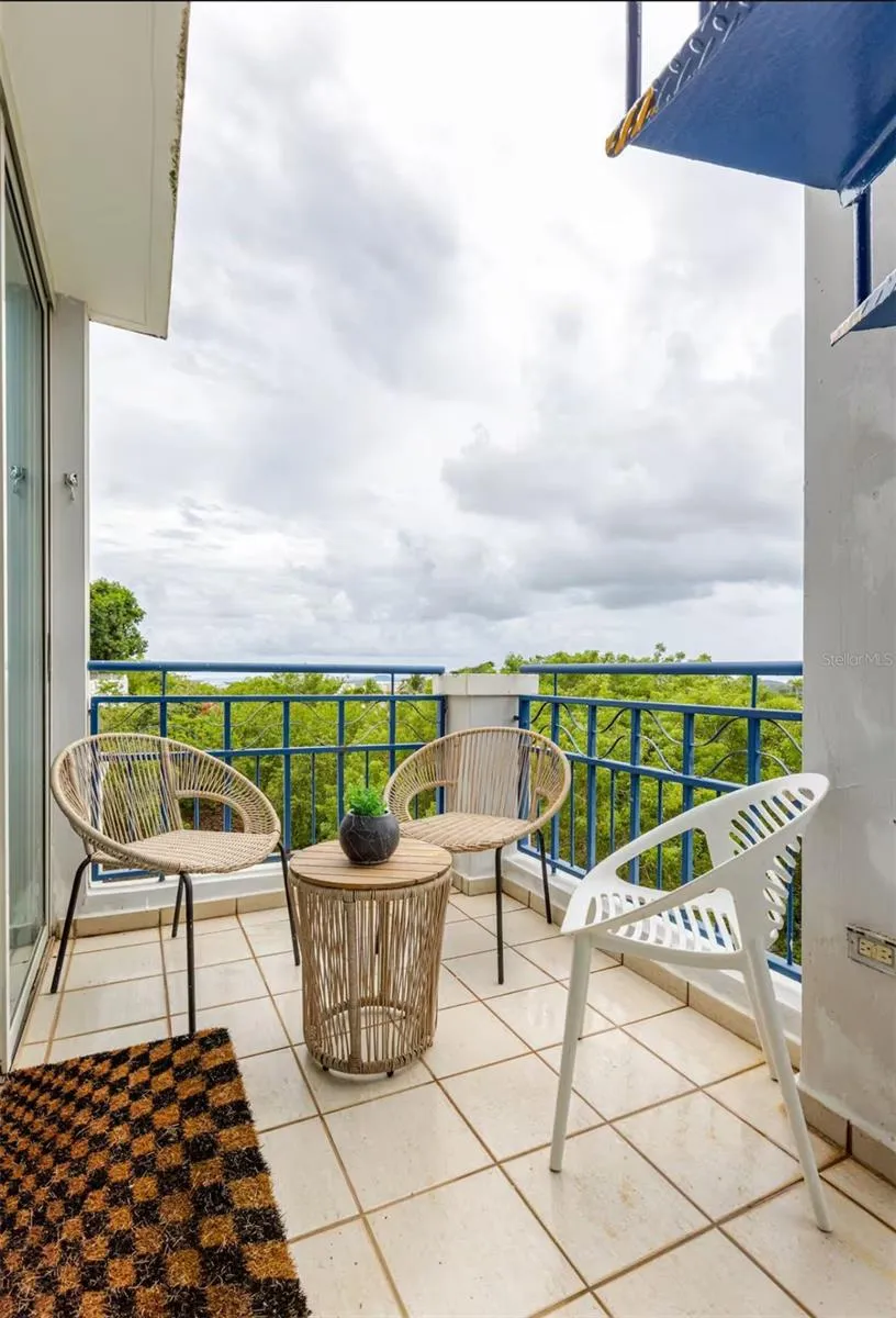 COLONIA SANTA MARIA COSTA BRAVA CONDOMINIUM #8-401 Ceiba, PR 00735