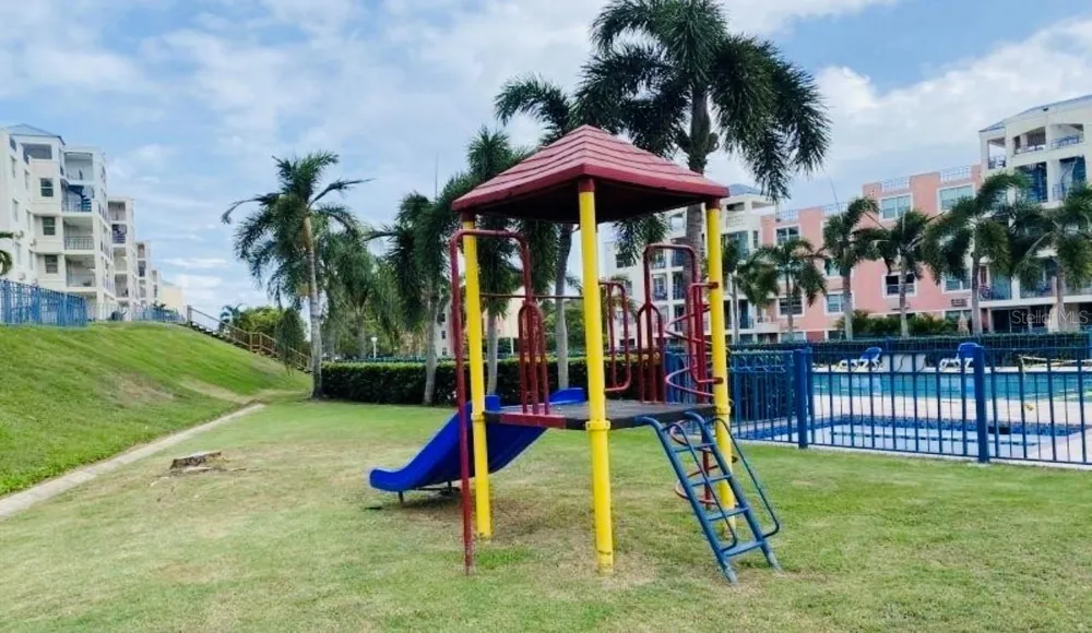 COLONIA SANTA MARIA COSTA BRAVA CONDOMINIUM #8-401 Ceiba, PR 00735