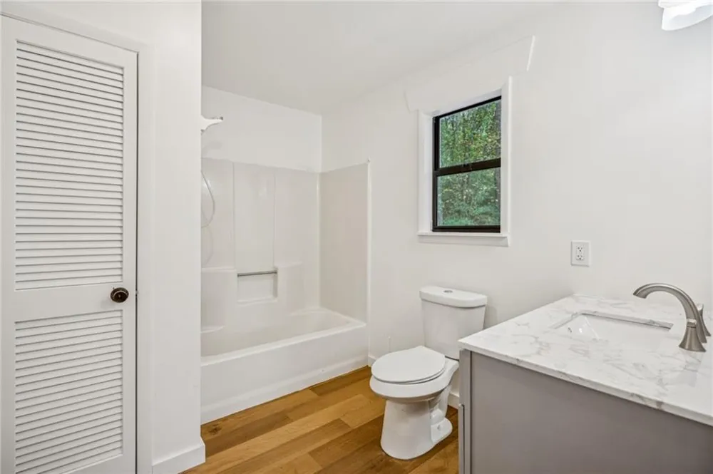 4113 White Oak Drive Hiawassee, GA 30546