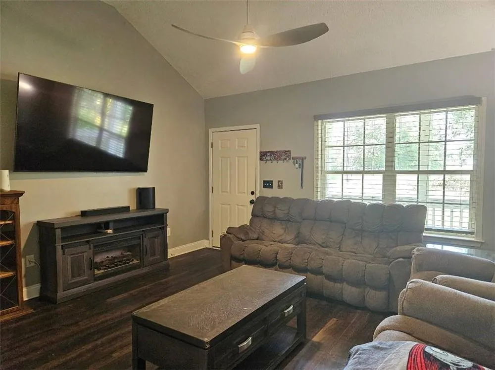 805 Gose Road Forsyth, GA 31029