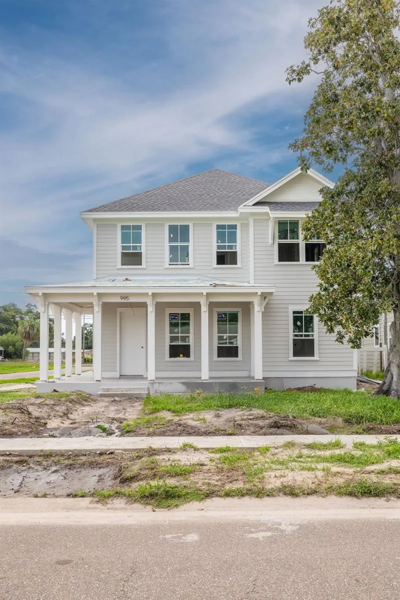 995 48TH AVENUE St Petersburg, FL 33703