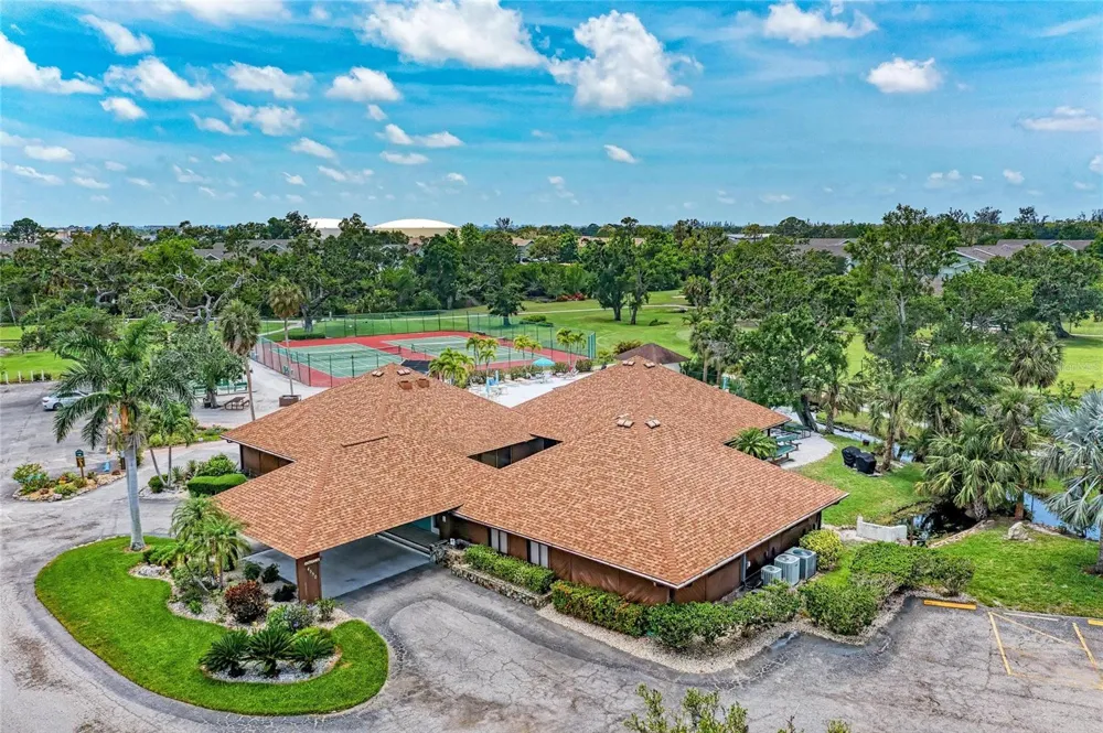 4578 RED MAPLE ROAD #904 Bradenton, FL 34210