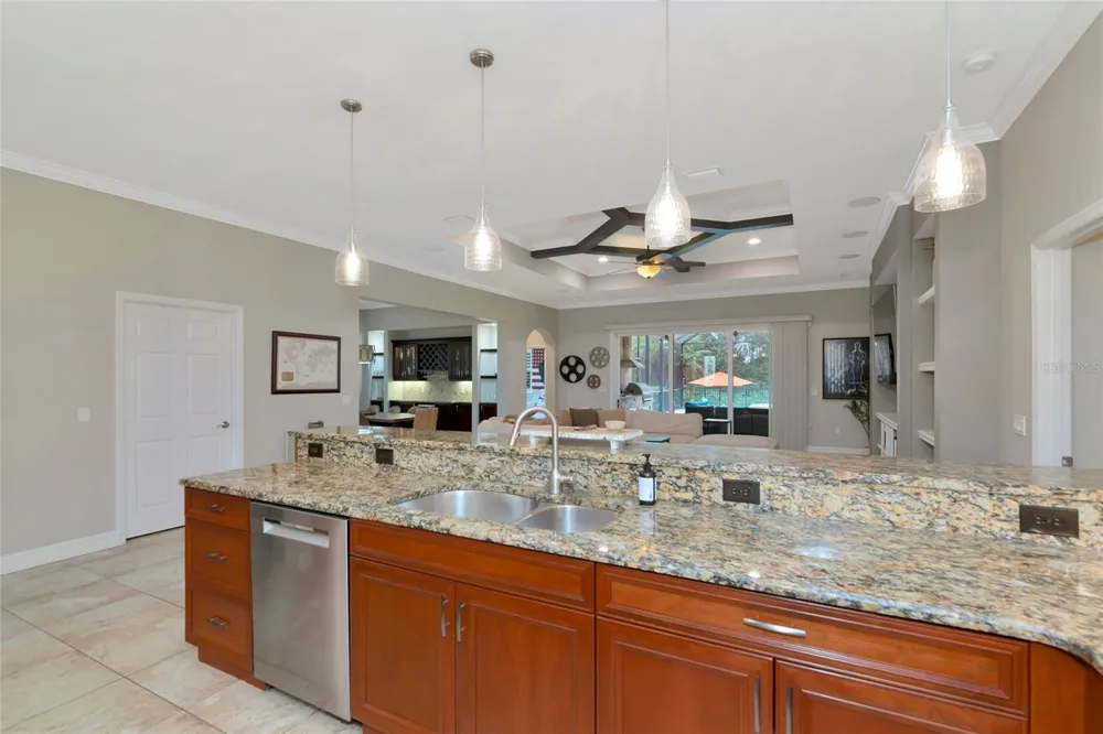 15208 21ST AVENUE E Bradenton, FL 34212