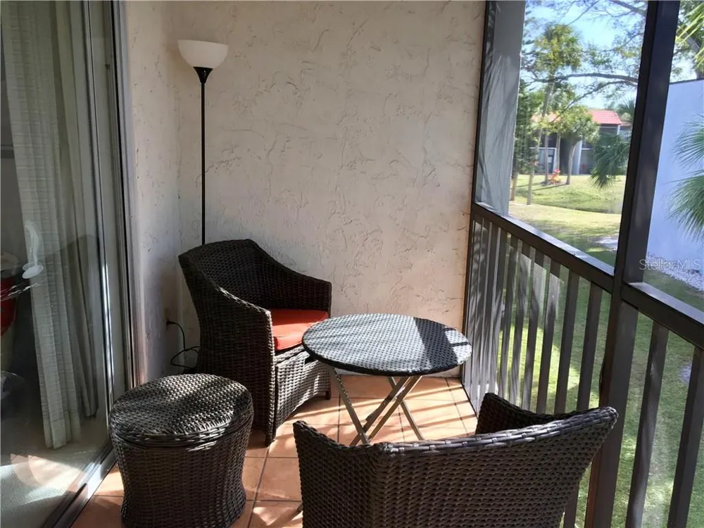 3213 BENEVA ROAD #204 Sarasota, FL 34232