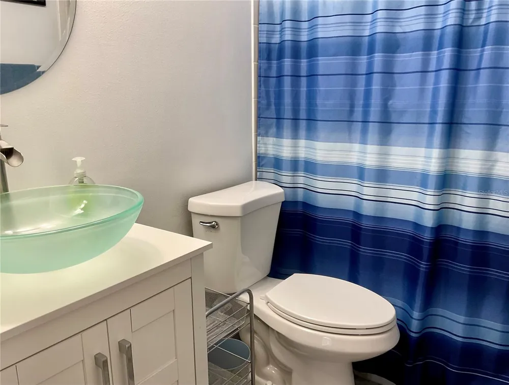 3213 BENEVA ROAD #204 Sarasota, FL 34232