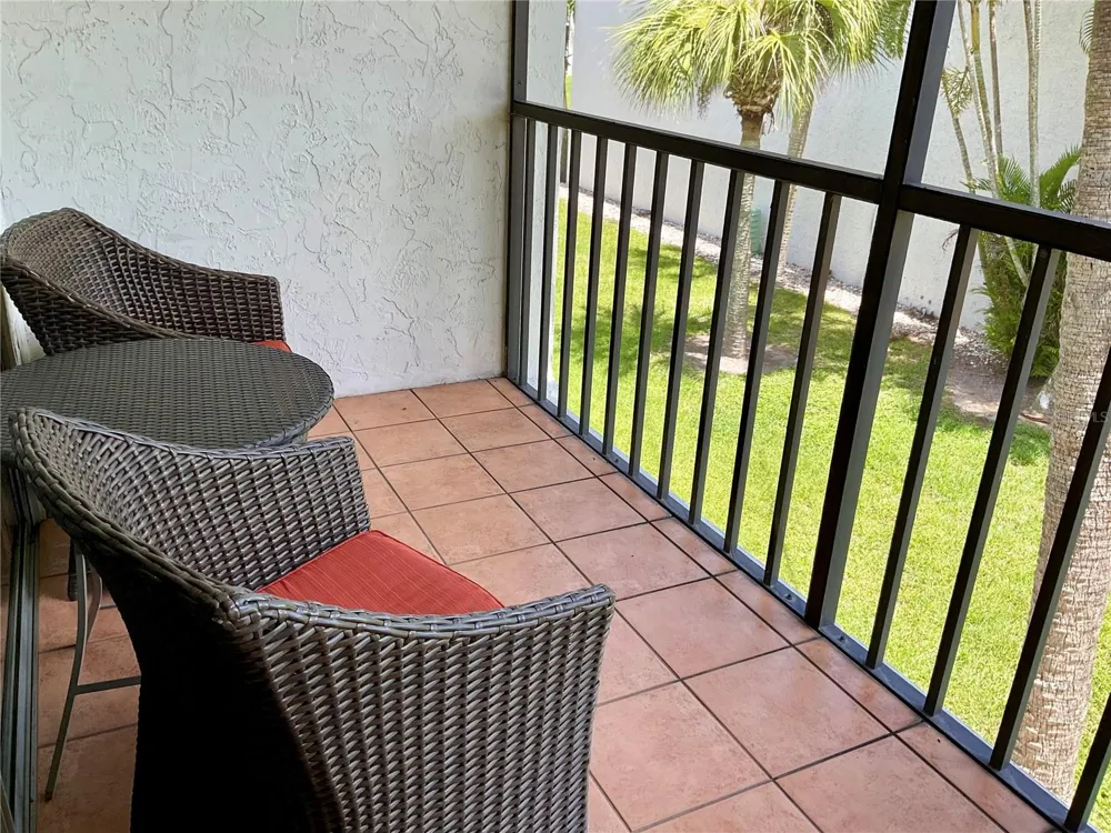 3213 BENEVA ROAD #204 Sarasota, FL 34232