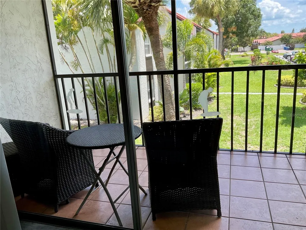 3213 BENEVA ROAD #204 Sarasota, FL 34232