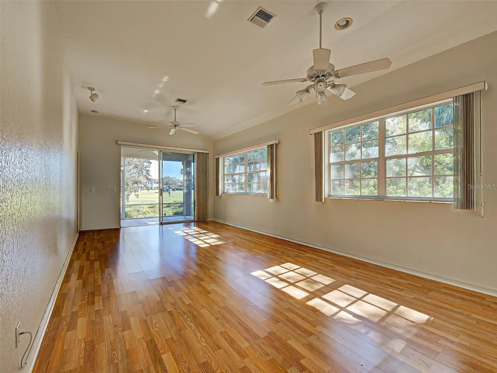 1275 BERKSHIRE CIRCLE Venice, FL 34292