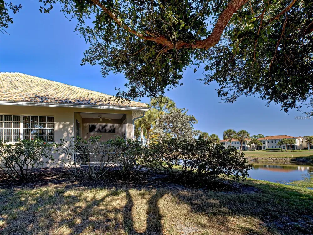 1275 BERKSHIRE CIRCLE Venice, FL 34292