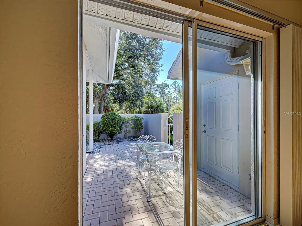 1275 BERKSHIRE CIRCLE Venice, FL 34292