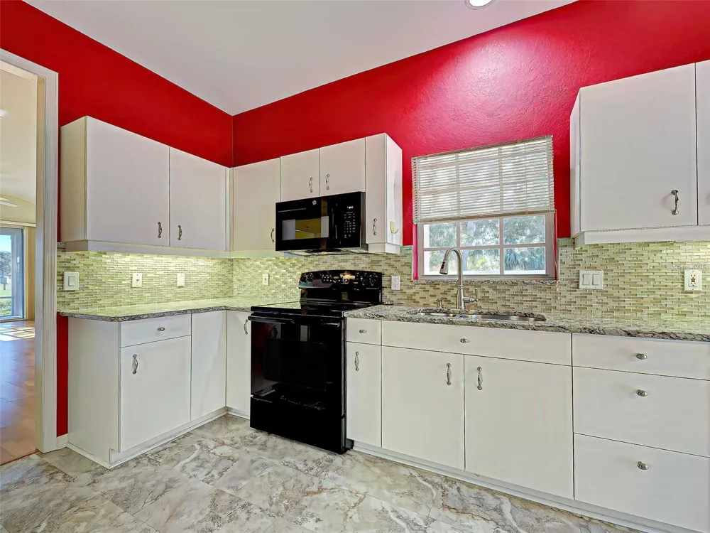 1275 BERKSHIRE CIRCLE Venice, FL 34292