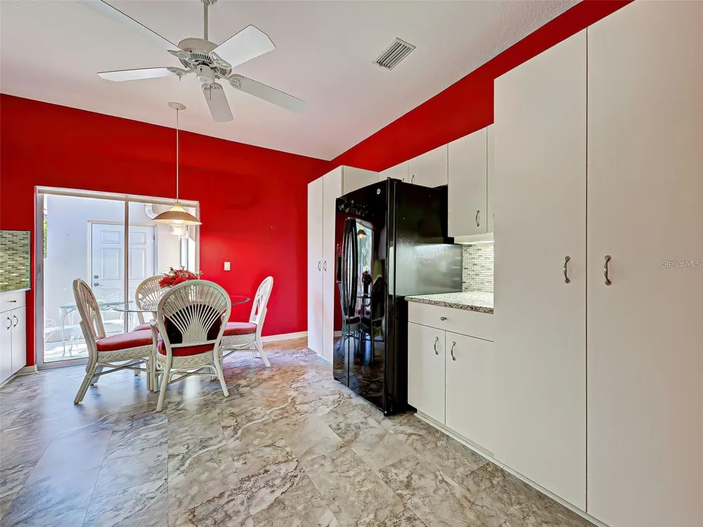 1275 BERKSHIRE CIRCLE Venice, FL 34292