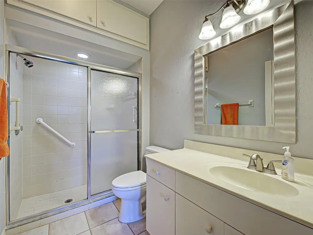 1275 BERKSHIRE CIRCLE Venice, FL 34292