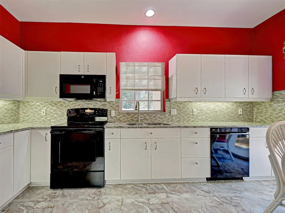 1275 BERKSHIRE CIRCLE Venice, FL 34292