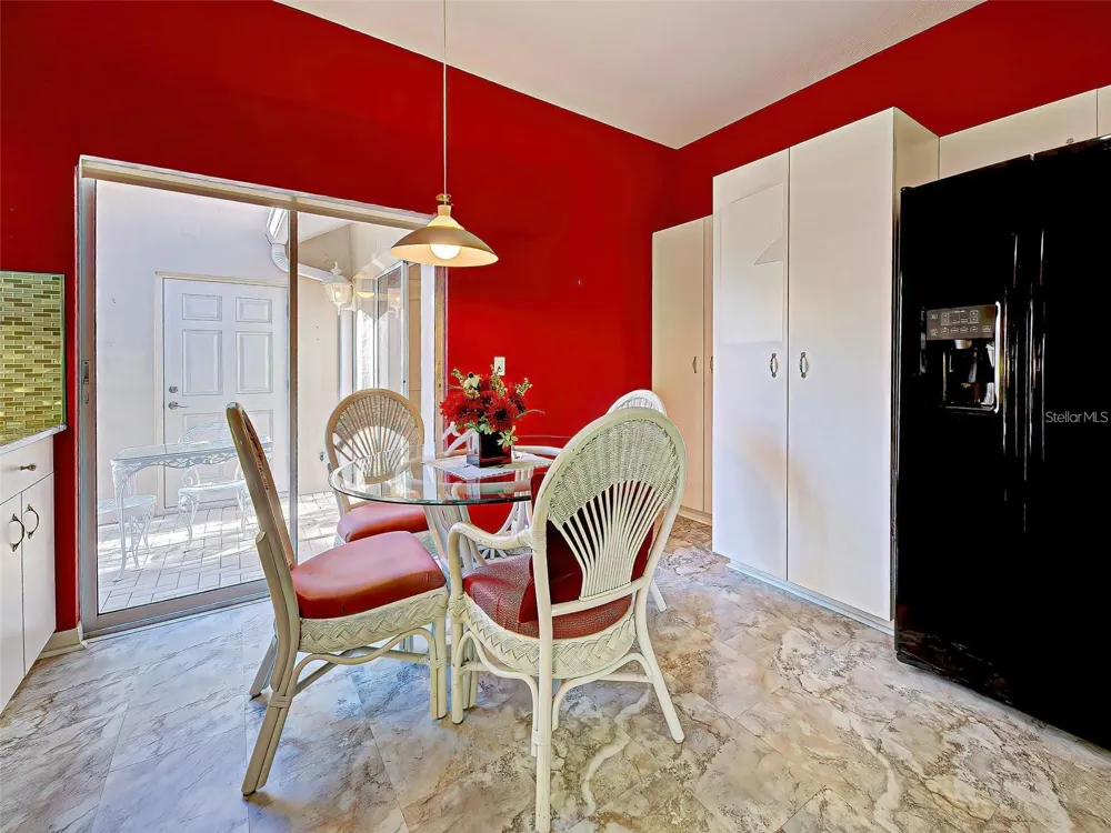 1275 BERKSHIRE CIRCLE Venice, FL 34292