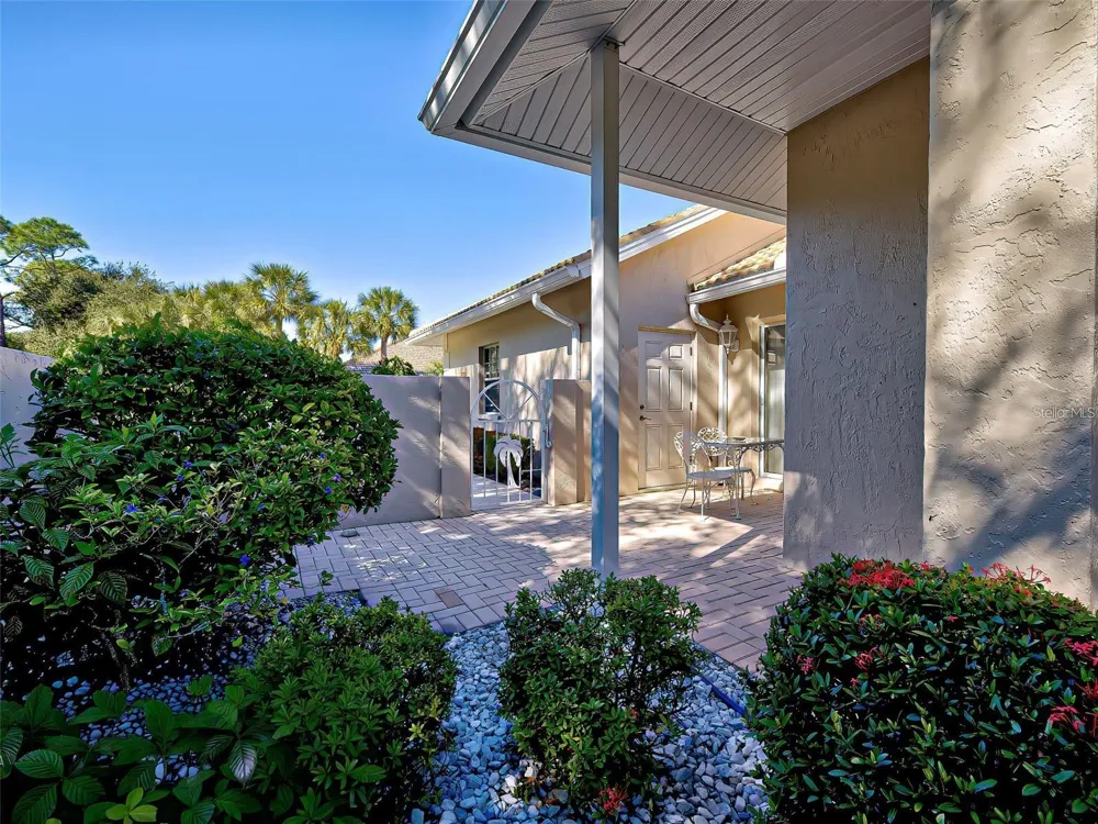 1275 BERKSHIRE CIRCLE Venice, FL 34292