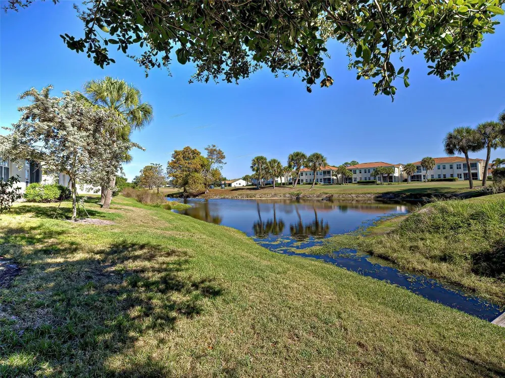 1275 BERKSHIRE CIRCLE Venice, FL 34292