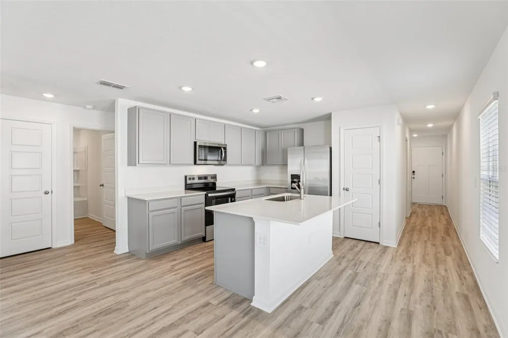1193 CUMBERLAND TRAIL DRIVE Lake Hamilton, FL 33851