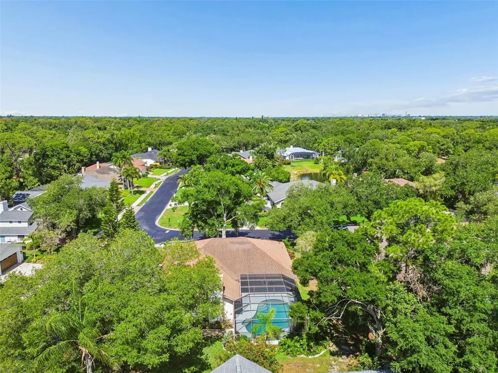 4627 TRAILS DRIVE Sarasota, FL 34232