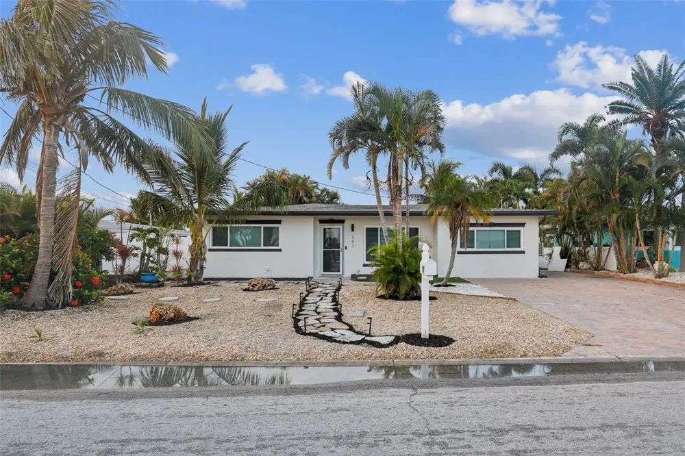 747 PRUITT DRIVE Madeira Beach, FL 33708