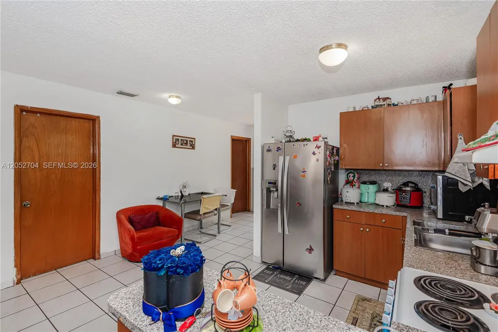225 E 43rd St Hialeah, FL 33013